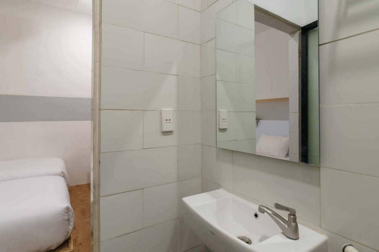 Jotel Guest House Mitra Reddoorz Pulauberayan Ngoại thất bức ảnh