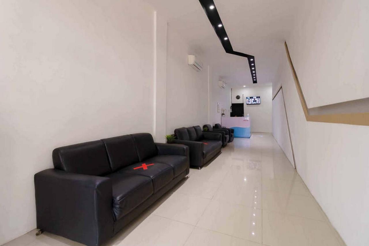Jotel Guest House Mitra Reddoorz Pulauberayan Ngoại thất bức ảnh